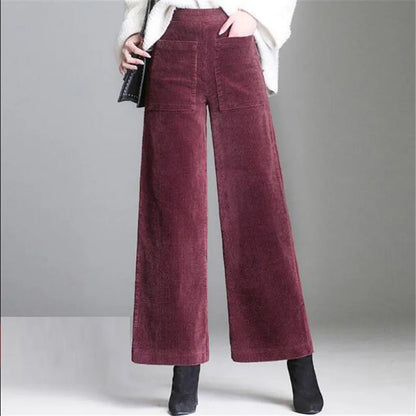 Retro-Inspired Corduroy Wide-Leg Pants