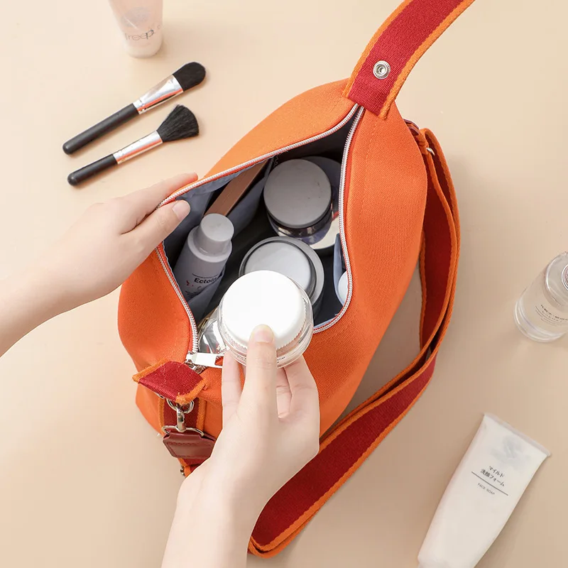Ladies toiletries bag: Stylish and Convenient Travel Storage Solution